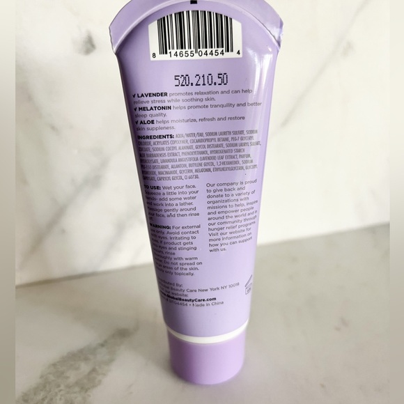 New Global Beauty Care Calming Night skin care gift set with lavender and aloe. - Picture 11 of 11